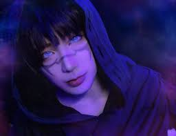 Eli Clark's Instagram, Twitter & Facebook