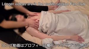 【スレンダー美人人妻】おっぱいマッサージでデカ乳首責める。ハメ撮り、ロング動画はプロフィール欄myfansで公開中です！　素人　　個人撮影　マッサージ　 エステ