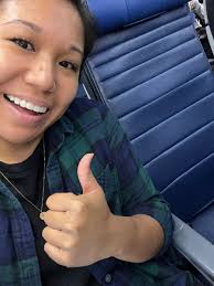 Jackie Cuevas (@jackie_caves)