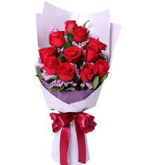 Philippines flower shop and gifts and philippines flower delivery service all over manila philippines. Send 12 Red Roses In Bouquet To Philippines Delivery Red Roses To Philippines