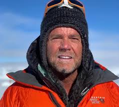 West Geauga High School graduate dies after reaching Mount Everest peak