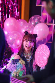 Everglow Onda Bon Bon Chocolat Behind The Scenes Onda Kpop Girl Groups Bon Bons