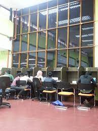 During my near three week stint in bali, i figured i should hop over to another country to make the most of my 24 hours of travel each way. The Going Ons At The 24 The University Of Malaya Library Facebook