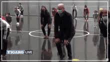 L'école top dance à été crée en 1990 en collaboration avec le chorégraphe amadéo, directeur artistique entre autre de la comédie. Blanquer Education Nationale Gif Blanquer Educationnationale France Discover Share Gifs