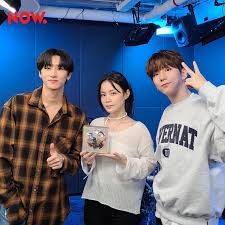 Call me minhyukopedia™ side blog Lee Hi W Kihyun I M Monsta X Naver Now Midnight Idol 210920 R Leehi