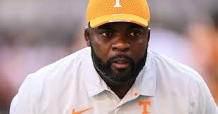 Brian Jean-Mary loves continuity of the Tennessee defensive staff
