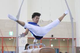 May 25, 2021 · 經發局長陳凱凌說，市府祭出變通方案，希望減少原有消費模式因防疫帶來的衝擊，小短腿平台更推出市場攤商可享免上架費及免抽成費用活動. æŽæ™ºå‡±äºžé‹å¯«æ­·å²ä¸Šè¬æ¬¡ç·´ç¿'ç‚ºå®Œç¾Žè½åœ° ä¸­å¤®ç¤¾cna