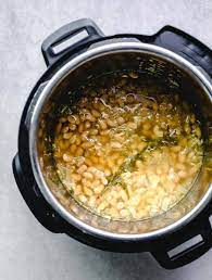 Feb 19, 2020 · when it comes to actually cooking your beans in the instant pot, the time varies by bean type. Instant Pot Great Northern Bean Soup Posh Journal