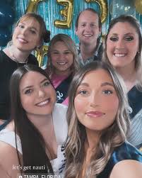 Lacey Stokes (@laceynicole96) • Instagram photos and videos