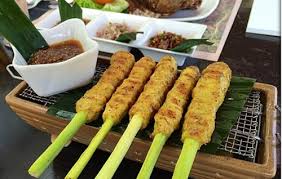 Buka dari jam enam pagi sampai sembilan malam. Wonderful Exotic Indonesia With Simply Tour 2016