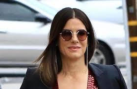 Sandra bullock has a scar above her left eye, which she got in childhood. Sandra Bullock Kinder Machten Ihr Leben Erst Lebenswert