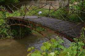 Le Clos de l'Oiselon… et au milieu coule une rivière • La Voix de l'Ain