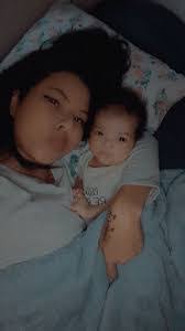 Mindy Wynn's Instagram, Twitter & Facebook