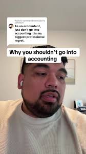 Benefits of Pursuing an Accounting Career