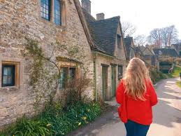 Although there is little more here than the local pub the fox inn, little barrington is well worth a visit. 22 Best Places In The Cotswolds To Visit Don T Miss No 8