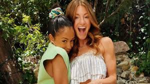 Is liza koshy dating anyone. Does Liza Koshy Have A Girlfriend Instagram Post Sparks Rumors Dexerto