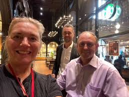 My colleagues Lars Gøtke, Ann Marie, Julie Groth and I had a fantastic day  talking to our customers about their experiences with DSB.