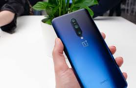 However, it also has one major issue. Oneplus 7 Pro Has A Gaming Display And A Drop Sensing Camera