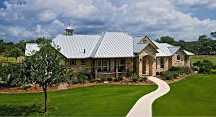 Your Custom Home S Exterior Is The First Thing People See So It Should Make An Impression Country Home Exteriors Hill Country Homes House Exterior