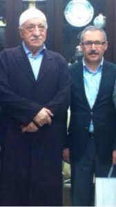 Hem de gülen'i müctehid ilan ettiği 28 şubat sürecinde. Abdulkadir Selvi Nin Oyle Biriyle Fotografi Cikti Ki