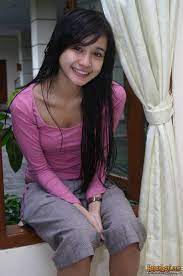 Di balik kesuksesan laudya cynthia bella ada sosok wanita yang setia menemani hampir menginjak 12 tahun sepanjang perjalanan kariernya. Laudya Chintya Bella Alchetron The Free Social Encyclopedia