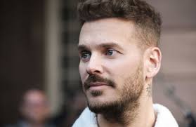 The album was released on 5 october 2018, the same day as her single duet with her brother, roméo elvis. Mpokora Angele Et Romeo Elvis Ont Vraiment Explose Ils Font Des Scores De Ouf