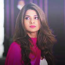 Jennifer Winget Holic On Instagram Jennifer You Are Flawlessly A Pure Angel On Earth Its Impossible Jennifer Winget Jennifer Winget Beyhadh Jenifer Winget