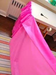 Fold Over Plastic Table Cloth Roll Use Tape To Hold To Table Very Clever Idea Barbie Party Barbie Birthday Party Gifts
