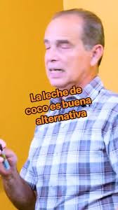 🥥 La leche de coco es una buena alternativa para usar en bebidas o  recetas., #LecheDeCoco #Metabolismo #VidaSana #FrankSuarez #NaturalSlim