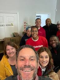 Heather Buske's Instagram, Twitter & Facebook