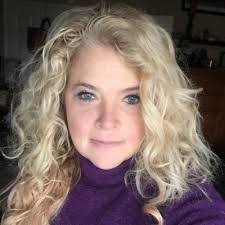 Doris Kottwitz's Instagram, Twitter & Facebook