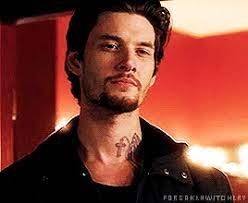 Under the cut you will find #88 high quality gifs of actor ben barnes in his role as logan delos in westworld ! Pin On Men