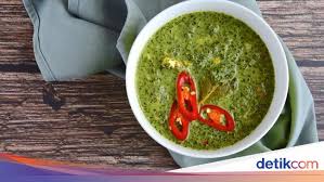 1/2 sendok teh kaldu bubuk rasa ayam. 2 Resep Gulai Daun Singkong Khas Sumatra Yang Sedap