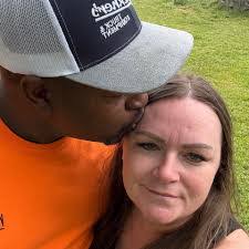 Elisha Stacks's Instagram, Twitter & Facebook