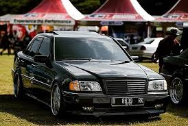 Forsale Mercedes Benz W202 C240 Tahun 2000 Tunner By Amg Automatic Transmission Triptonic 5 Speed Black Inter Mercedes Mercedes Benz C280 Mercedes Benz Cars