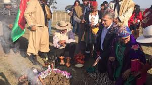 La celebración de la pachamama en jujuy durante el mes de agosto es inminente y comienza a sentirse por las calles de san salvador donde ya los vendedores callejeros vocean los elementos para sahumar la casa y los alimentos para ofrendar a la madre tierra. Macri Llegara A Jujuy El Jueves Para Celebrar El Dia De La Pachamama Minuto Jujuy