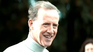 Einstein and the Bomb Netflix Cast: 12 Main Actors & Who They Play In the  Movie (Photos)