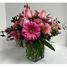 Hours may change under current circumstances Flowers Everts Flowers Home And Gifts Ames Ia 50010