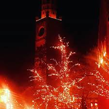 Weihnachtsmarkt Ravensburg Heute Mit Q Five Weihnachtsmarkt Ravensburg Jinglebells Turm Beleuchtung Qfive Socal