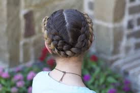 For this braided hairstyle for little girls, you will probably need a pack of red ombre jumbo kanekalon hair extensions. Hairgoals 10 Cool Hair Braiding Tutorials For Girls With All Kinds Of Hair