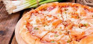 Pasta con panna e salmone un grande classico dei primi veloci, la ricetta della pasta con panna e salmone è semplice ma molto gustosa.salmone affumicato come preparare la pasta con panna e salmone dopo 5 minuti di cottura delle patate, aggiungete anche 300 gr di tagliolini all'uovo fino a fine cottura della pasta.tagliate a pezzetti anche 150 gr di salmone affumicato, poi occupatevi del. Pizza Con Salmone Affumicato E Panna Delfino Surgelati Napoli Mugnano Aversa