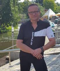 Endlich Schlank Programm So Bekommst Du Einen Flachen Bauch Fett Verlieren Gesunde Fette Bauch Verlieren