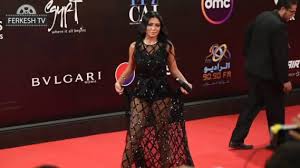 هي فنانة مصرية شهيرة وجميلة، برعت في تقديم العديد من الأدوار التلفزيونية والسينمائية خلال السنوات الأخيرة. Ø±Ø§Ù†ÙŠØ§ ÙŠÙˆØ³Ù ØªØ±ØªØ¯ÙŠ Ù‡ÙˆØª Ø´ÙˆØ±Øª Ø³Ø§Ø®Ù† Ø§ ÙˆØªØ«ÙŠØ± Ø§Ù„Ø¬Ø¯Ù„ Ù…Ø¬Ø¯Ø¯ Ø§ Ø±Ø£ÙŠ Ø§Ù„ÙŠÙˆÙ…