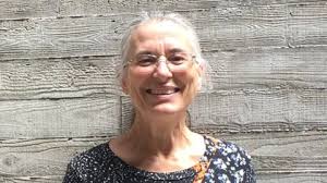 Eisteddfod: Former teacher scoops Welsh Learner of the Year