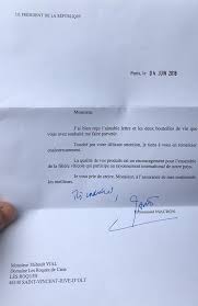 Rdc Emmanuel Macron Merci Monsieur Le President De La Republique Pour Votre Retour Fort Aimable Republique Paris President De La Republique Republique