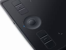 Top 7 aus 2021 im unabhängigen test & vergleich. There S Now A Small Wacom Intuos Pro Again For Designers And Artists On The Move News Digital Arts