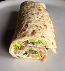 Wraps Legers Saumon Et Fromage Frais En Passant Saumon Et Fromage Frais Recettes De Cuisine Wrap Au Saumon