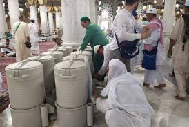 Pahala Minum Zamzam Republika Online