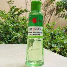 Simpan selama 1 minggu dan usahakan untuk menjemunya ditempat panas dan hanya cukup dioles dengan baby oil saja. Jual Minyak Kayu Putih Cap Lang 210 Ml Dan 60ml Di Lapak Evelyn Bukalapak