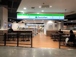 Thankfully there is a family mart to. Familymart M Sia Rolls Out Delectable Mini Basque Burnt Cheesecake Other Cheesy Treats Johor Foodie
